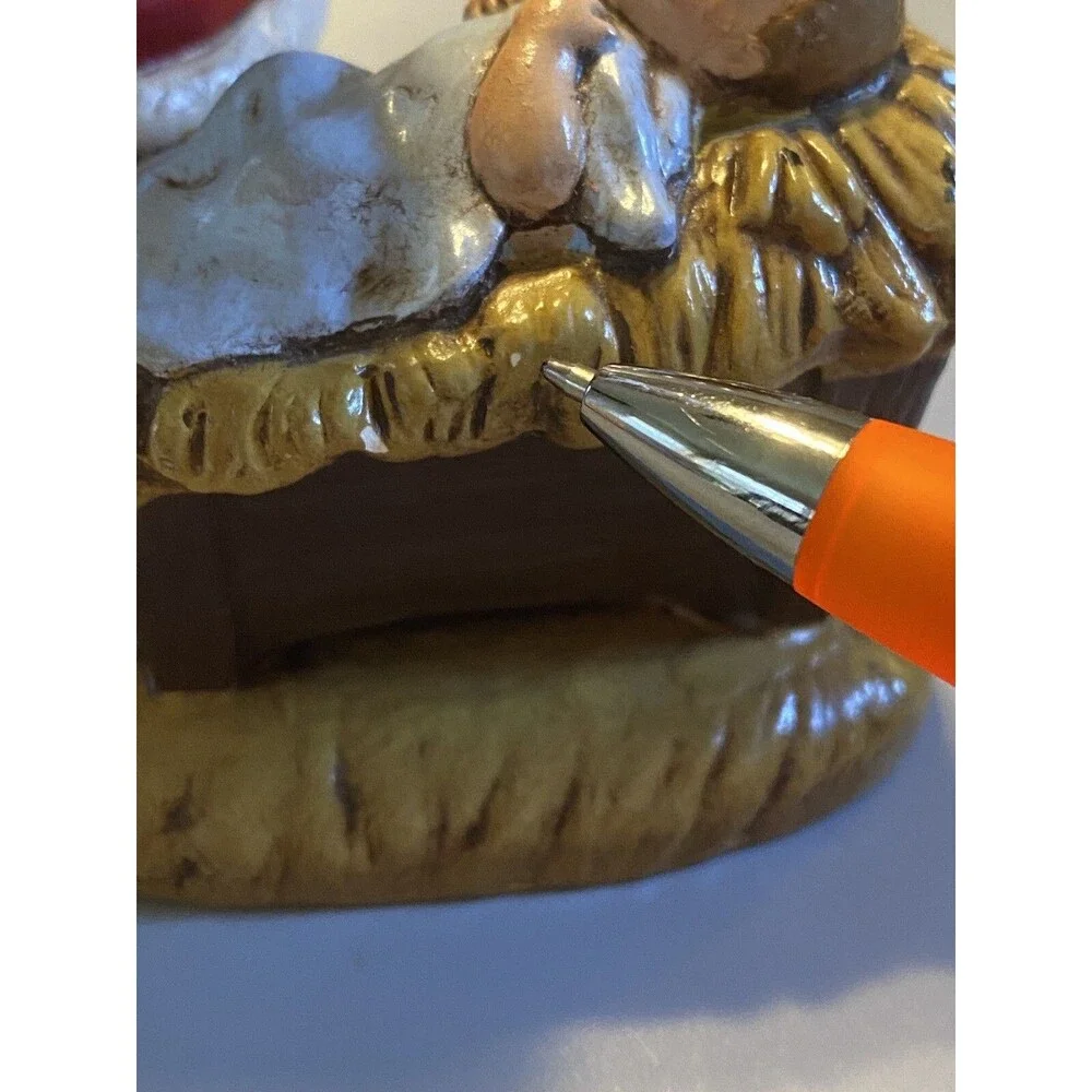 VTG 1984 Provincial Ceramic Mold Santa Claus Kneeling Over Baby Jesus Figurine